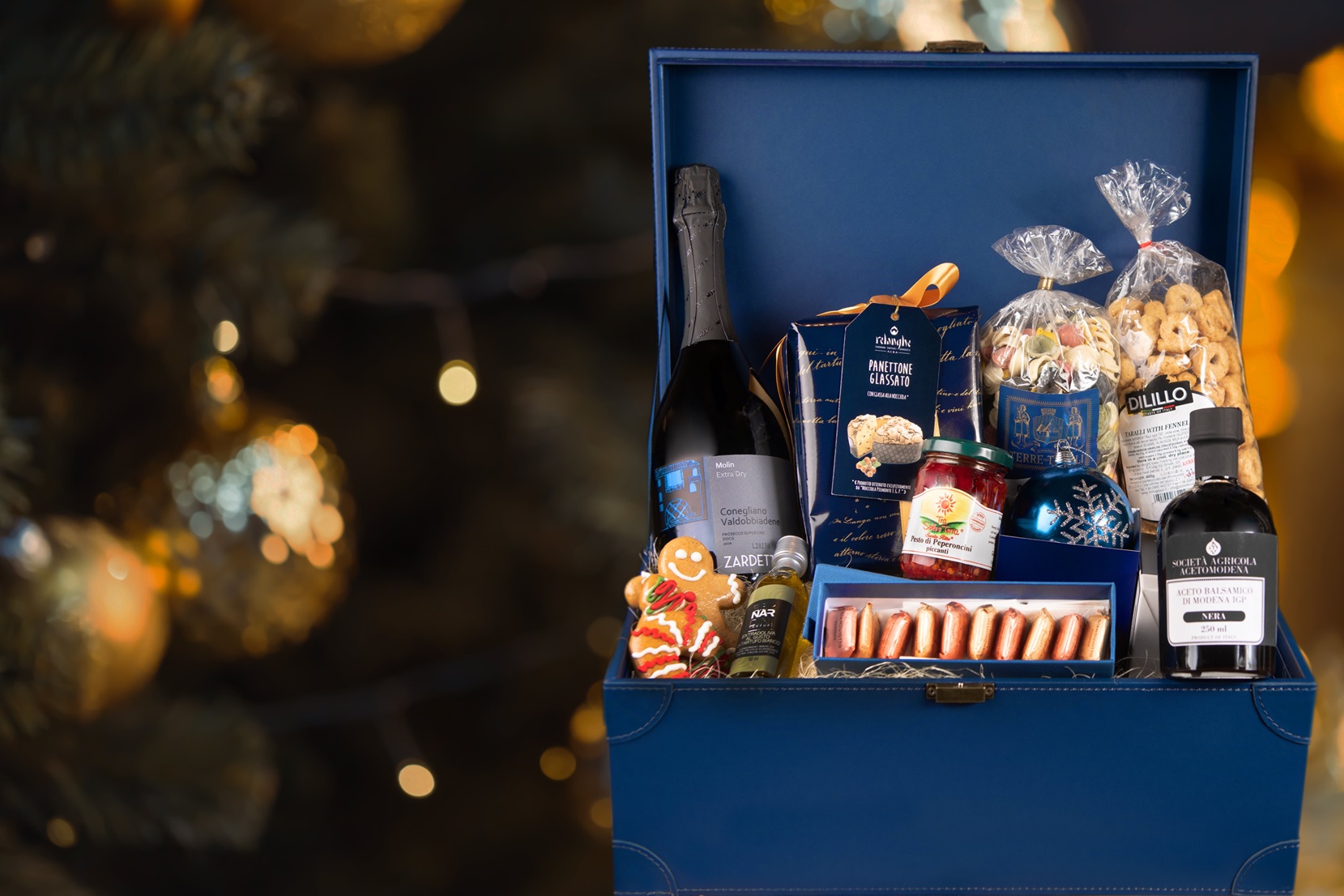 Luxury British Gift Hampers to Hong Kong | The British Hamper Co - The  British Hamper Company